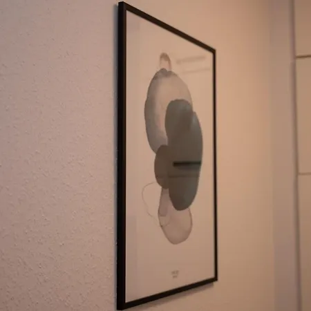 Apartamento Im Zentrum Schoener Wohnen Inkl. Parkplatz *